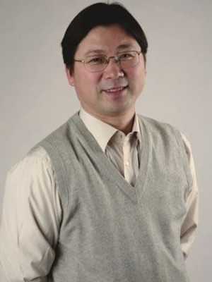 伍新春教授
