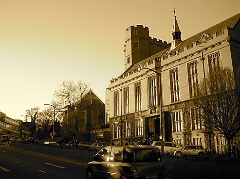 英国谢菲尔德大学