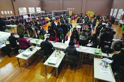 2012南京小升初报名堪比求职 竞赛证书比班干