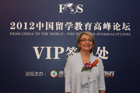 美国俄勒冈州教育总长：美国欢迎开放的学生