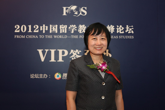 “哈佛妈妈”周容：孩子需要家长的耐心而不是干预