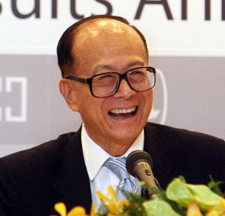 李嘉诚透露财产分配 耄耋之年壮心不已