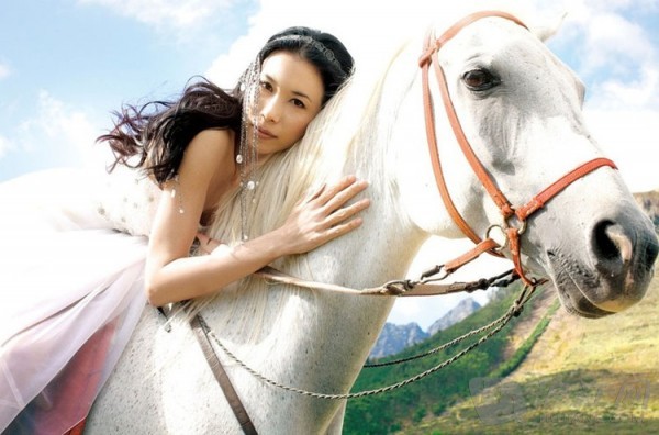 视频:莫文蔚《外面的世界》中英文歌词