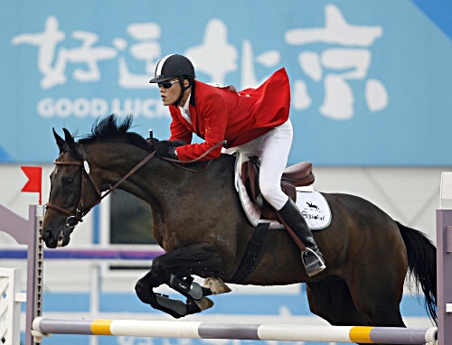 奥运会比赛项目英文介绍:Equestrian(马术)