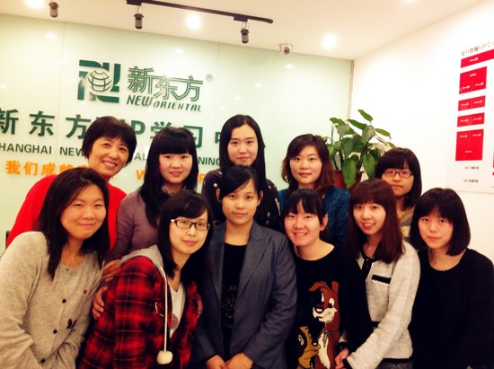 上海新东方VIP教务团队:团结互助 迎接挑战