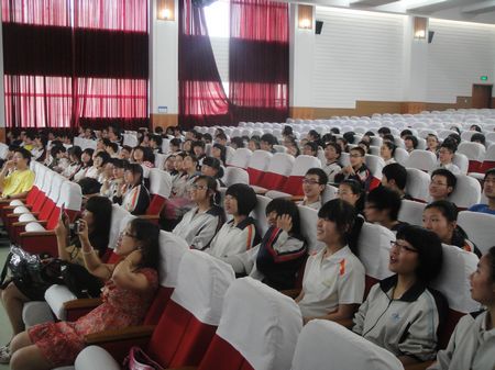 杭州新东方中考英语考前冲刺讲座走进大关中学