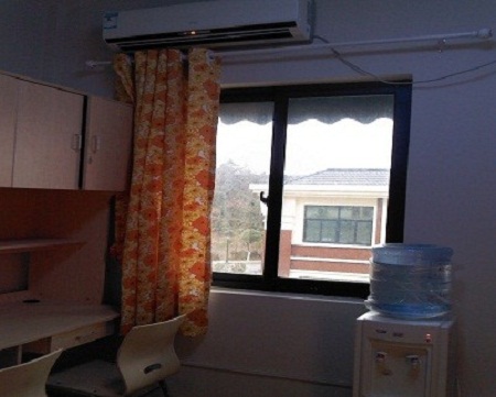 杭州新东方优能中学暑假住宿班