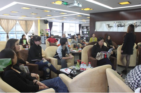 成都新东方举办美国优质私立高中申请攻略