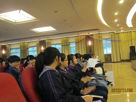 重庆新东方英语美文背诵比赛赛前培训--走进复