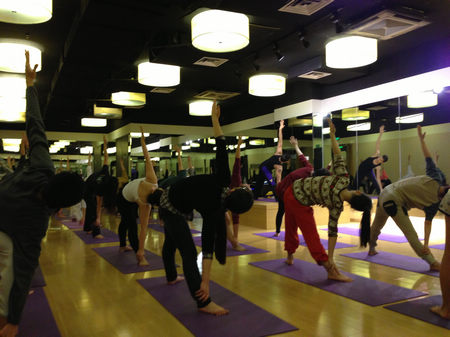 新东方第四期唯瑜伽英语角_学校活动_杭州新东方学校