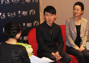 2013年高中生出国留学_热门专业_申请签证_出