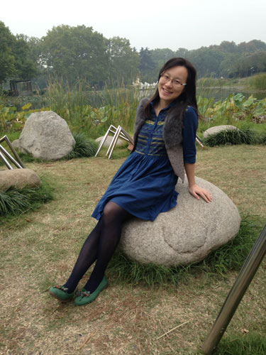 新东方余丽婷:为学生做百科全书和十万个为什么 新东方余丽婷:为学生做百科全书和十万个为什么