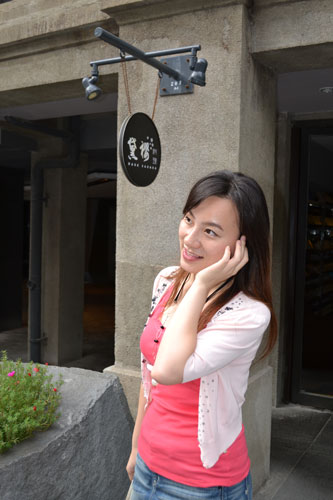 新东方余丽婷:为学生做百科全书和十万个为什么 新东方余丽婷:为学生做百科全书和十万个为什么
