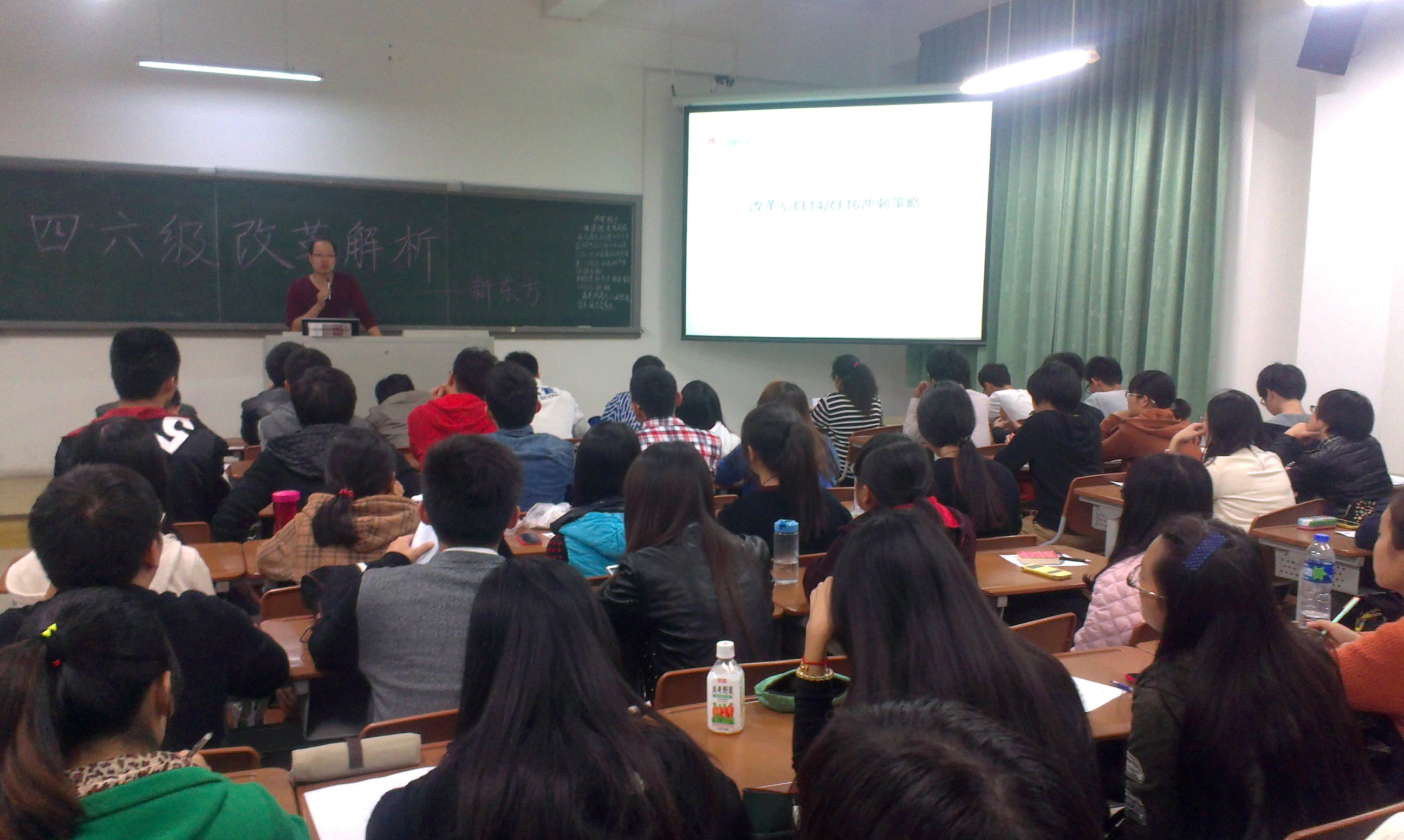 11月大学生系列活动精彩连连