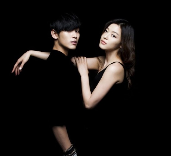 韩剧《来自星星的你》剧情介绍(1-21集)