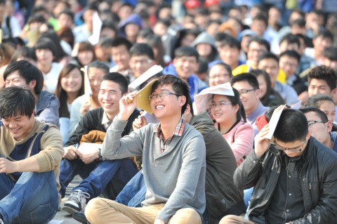 2014梦想之旅衡阳站:与油菜花相伴共话梦想