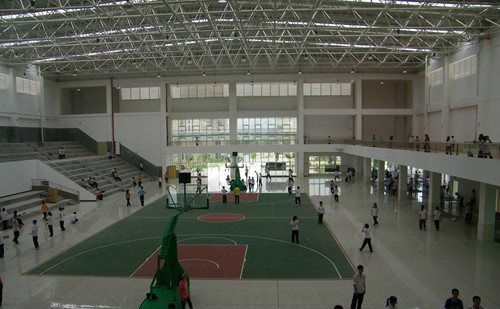 2014梧州高中招生简章