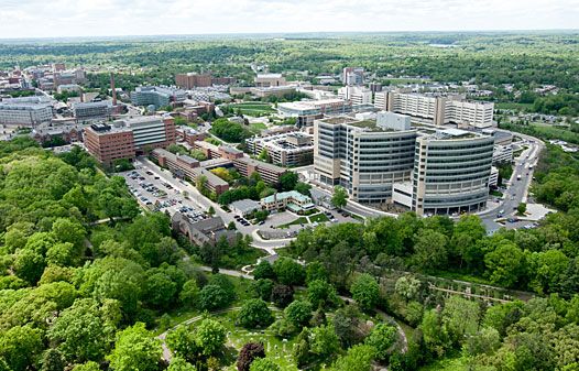 美国密歇根大学安娜堡分校(university of michigan-annarbor)_美国大