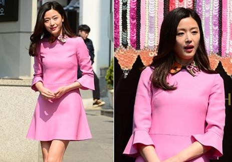 女神全智贤也躲不过的“桃红劫”   