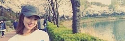 赏樱美照如何拍 韩国明星告诉你     