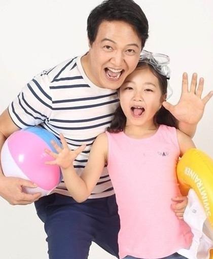 盘点韩国明星亲子照     