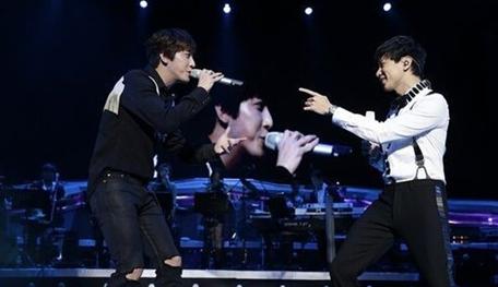 看韩媒如何报道“好基友”郑容和&林俊杰