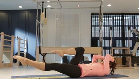 3个动作让你实现“炫腹”梦！    