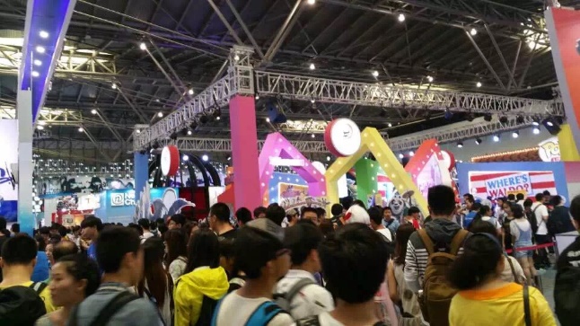 新东方：2015CCG动漫展游记——你的世界我想懂