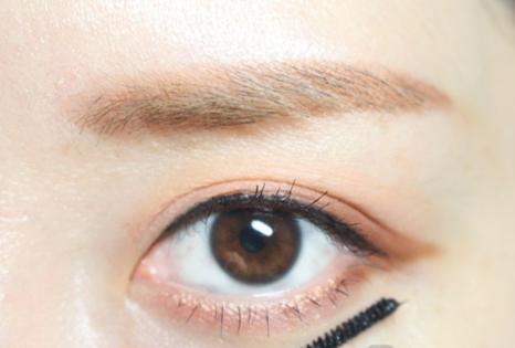 轻松打造Wonder Girls婑斌同款珊瑚色妆容！