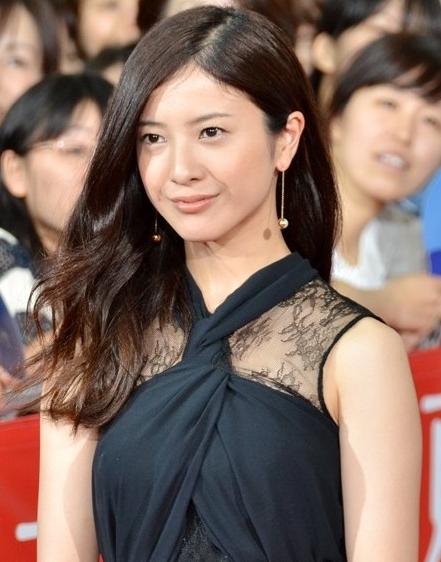 吉高由里子游学归来：重新认识工作 