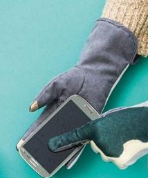  萌萌惹人爱：“猫尾”手机操作手套  