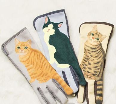 萌萌惹人爱：“猫尾”手机操作手套  