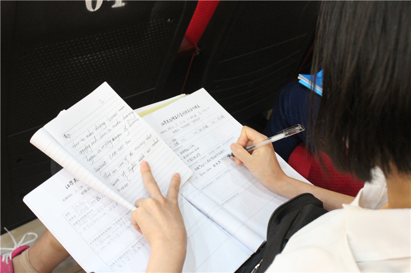 新东方开展香洲区初中英语老师培训活动 紫荆中学站圆满成功