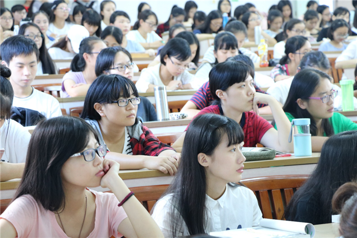暨南大学英语学习