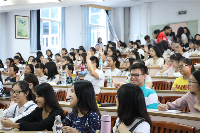暨南大学英语学习