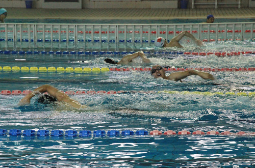 2017财年新东方在京机构运动会游泳比赛完满举行