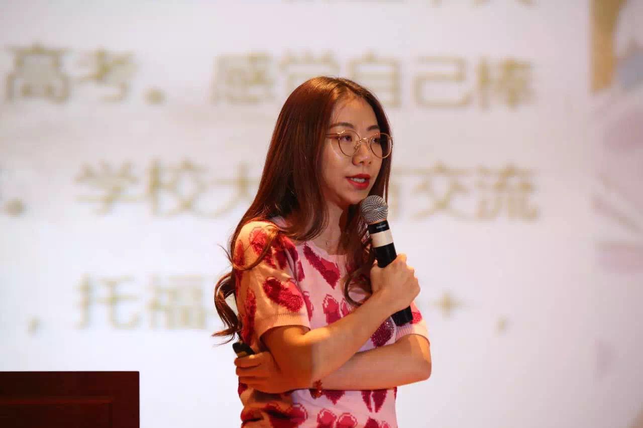 北京新东方北美留学高峰论坛圆满落幕