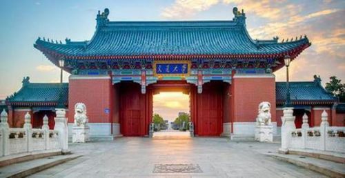 2018年上海春考和外语一考外语听说测试考场