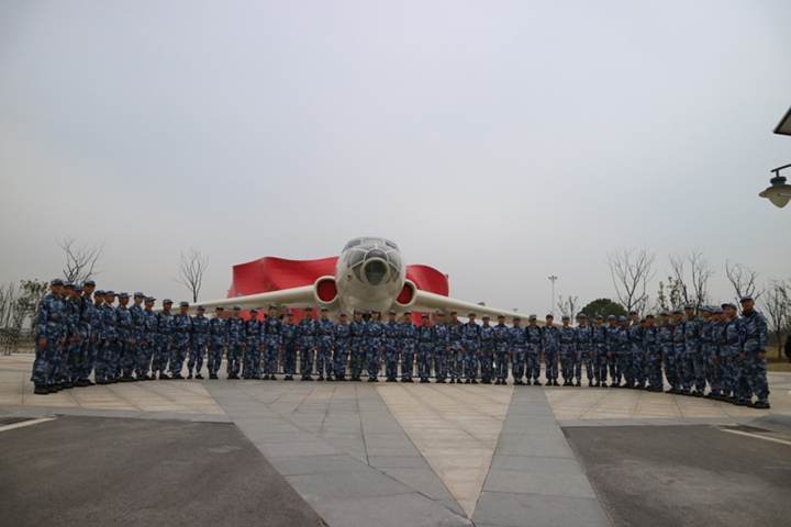 2017级江西省首届海军航空实验班学员素质拓展