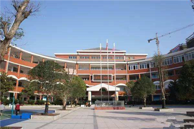 长沙市天心区青园小学