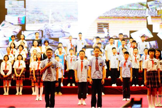 湘郡未来实验学校举办2018届小学毕业生典礼