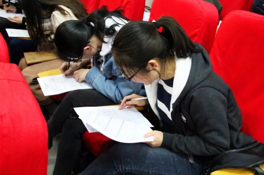 新秀教师挑战赛