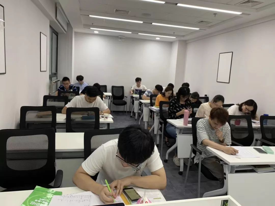 12小时in新东方财大集训营