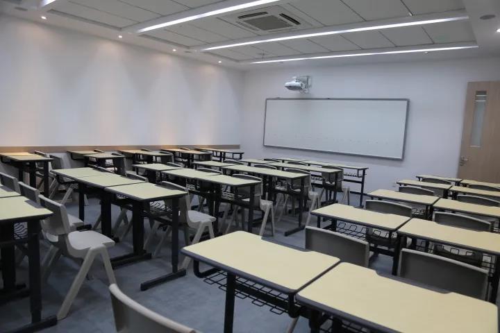 无锡新东方时代广场校区,新东方无锡学校时代广场校区