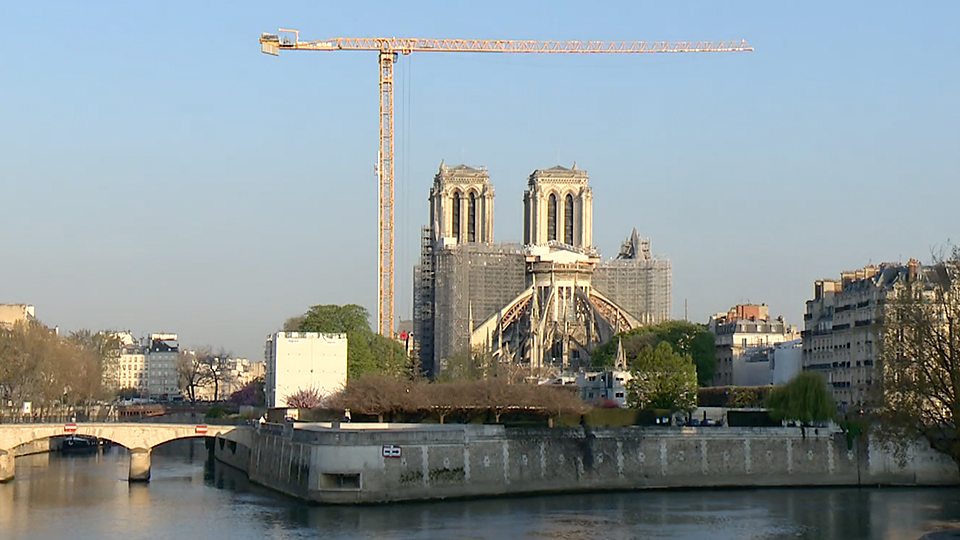  修复巴黎圣母院 The restoration of Notre Dame