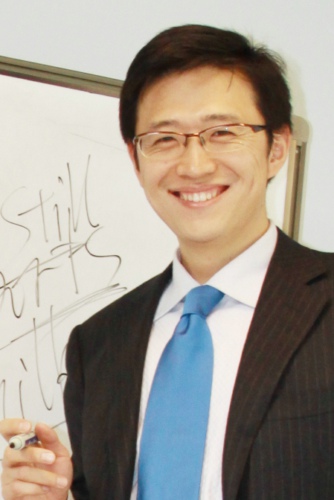 吕伟胜:在新东方的体系里,"虐童教师"绝无立足之地