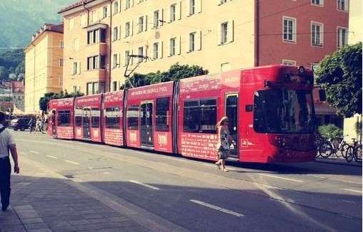 雅思写作范文,如何改善交通状况,雅思写作模板,雅思写作,新东方雅思