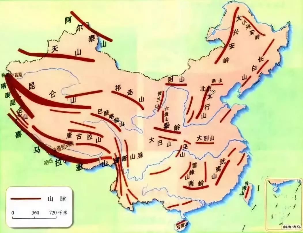 ①400毫米等降水量線通過的地方②季風區與非季風區分界線③內流區與